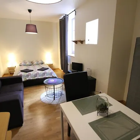 Apollon Apartment